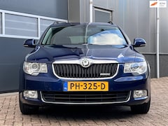 Skoda Superb Combi - 1.6 TDI Greenline Active Business bj.2013 Navi|Trekhaak|Cc