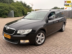 Skoda Superb Combi - 1.8 TSI Comfort Business Line | APK 05-05-2027 | Trekhaak | Erg Luxe