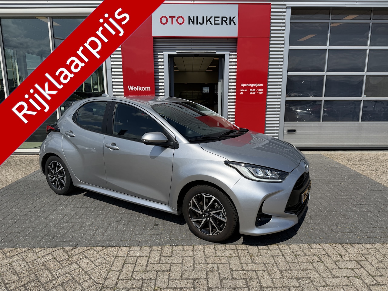 Toyota Yaris - 1.5 Hybrid Dynamic *NL auto!* - AutoWereld.nl