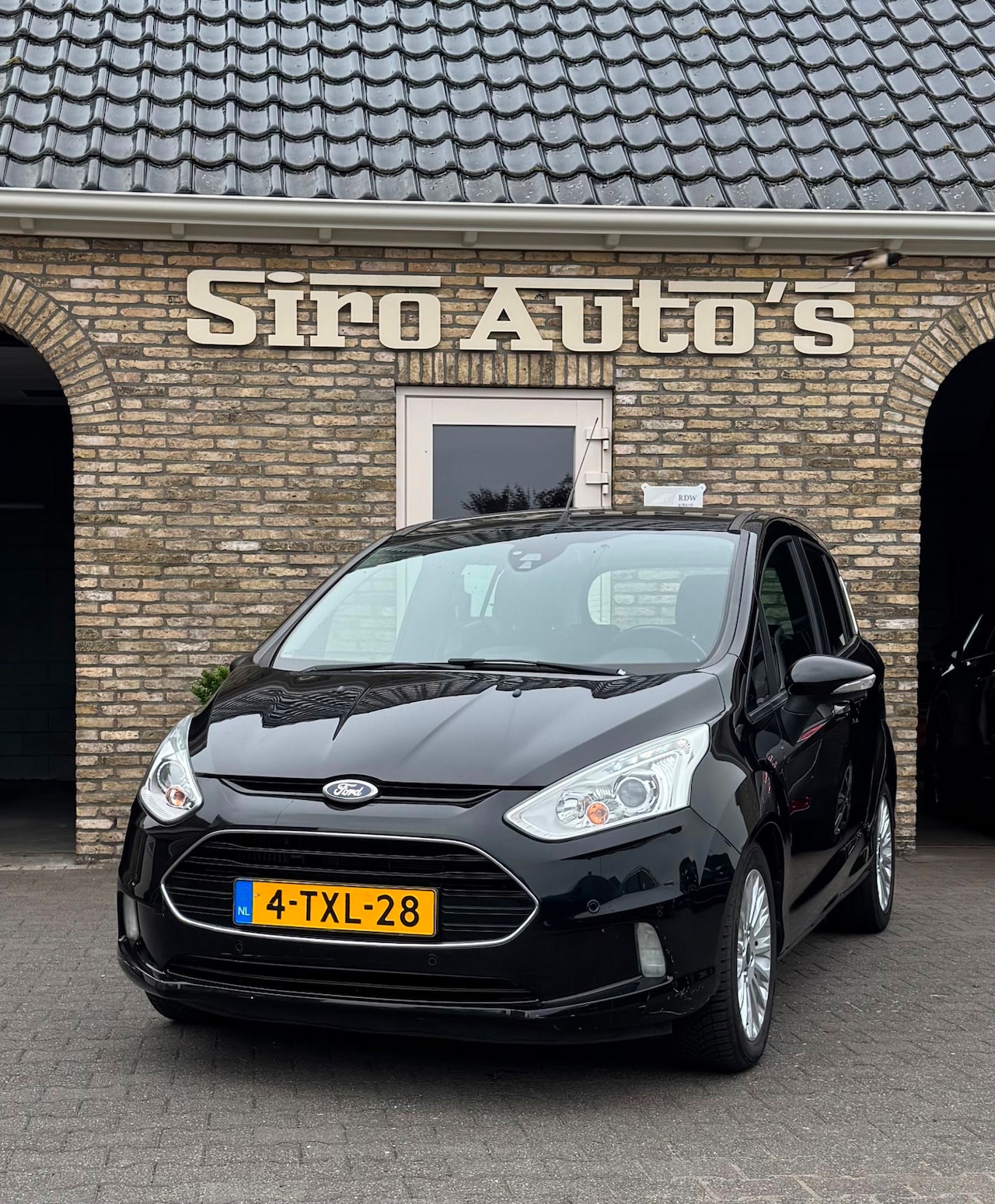 Ford B-Max - 1.0 Bj 2014 weinig kilometers Hoge zit - AutoWereld.nl