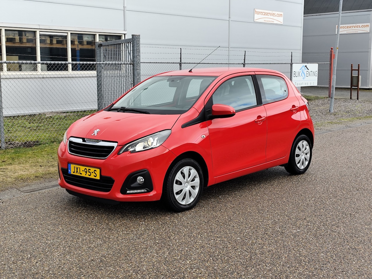 Peugeot 108 - 1.0 e-VTi Active 1.0 e-VTi Active 5-deurs - AutoWereld.nl