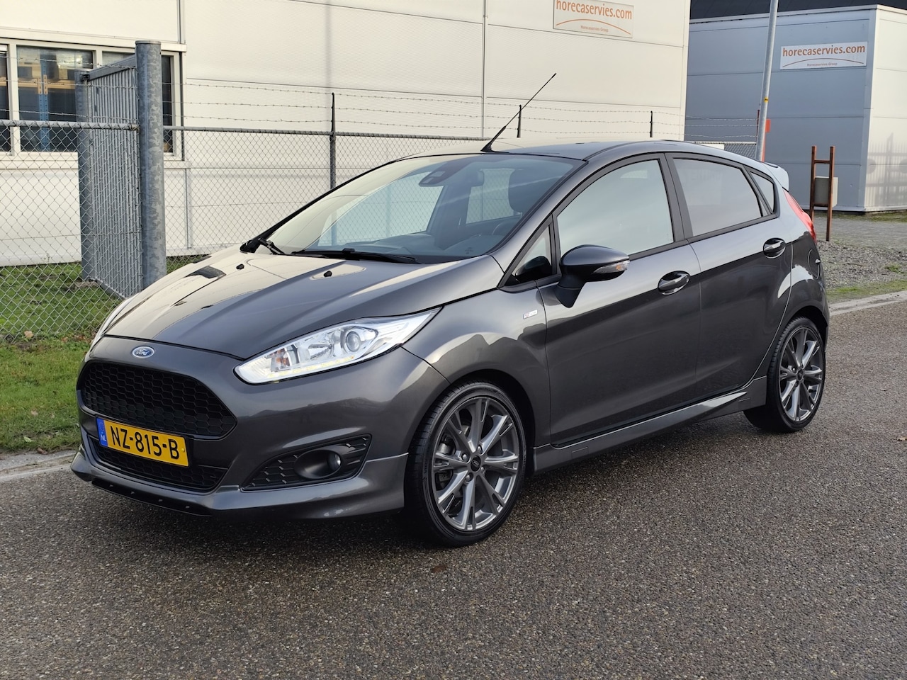 Ford Fiesta - 1.0 EcoBoost ST-Line 1.0 EcoBoost ST Line ( Nwe Riem ) - AutoWereld.nl