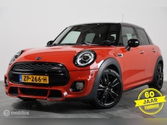 MINI 5-Deurs - Cooper 1.5 Carplay - JCW interieur - Airco