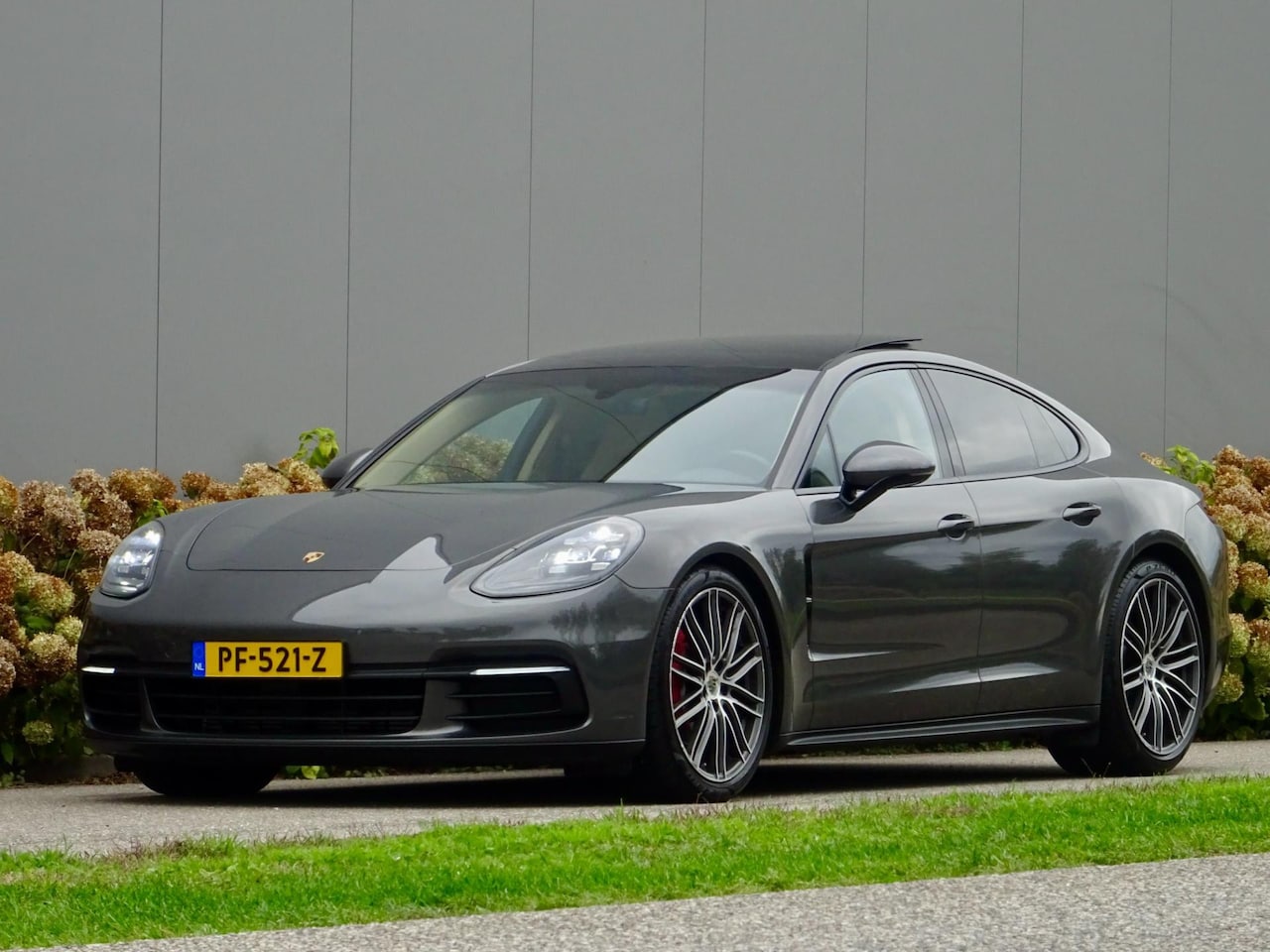 Porsche Panamera - 3.0 4 Sport / Pano / Incl BTW / NL / - AutoWereld.nl