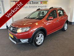 Dacia Sandero Stepway - 0.9 TCe Lauréate Hoge instap | Lederen bekleding | Cruise control | Apple carplay | Naviga