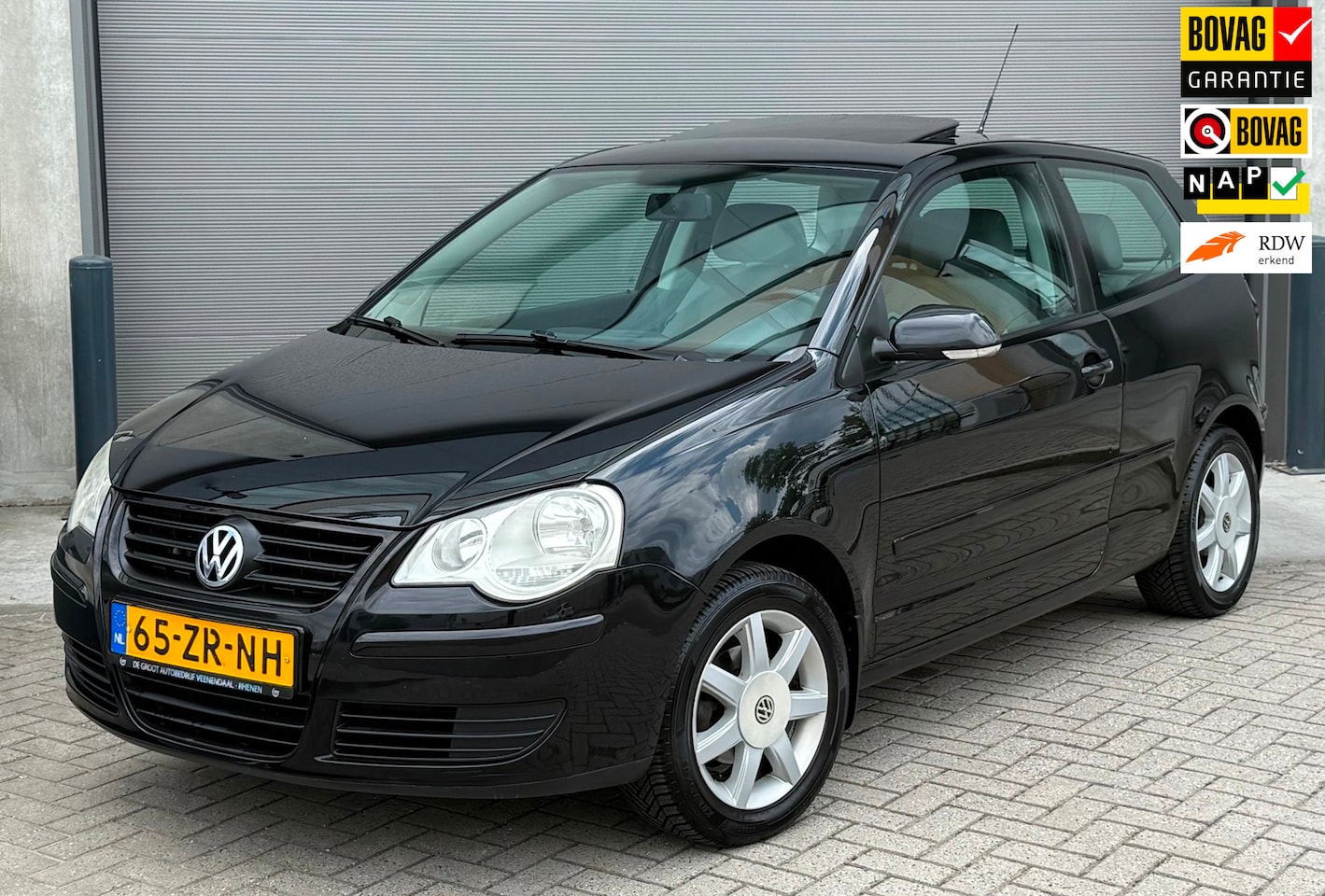 Volkswagen Polo - 1.4-16V HL Zwart 2008 NAP|NWE APK|SCHUIFDAK - AutoWereld.nl