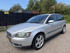 Volvo V50 - 2.4 Momentum Clima/Navi/Cruise/HPA