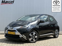 Toyota Aygo - 1.0 VVT-i X-Clusiv NL Auto Dealer Onderhouden Keyless Clima Camera