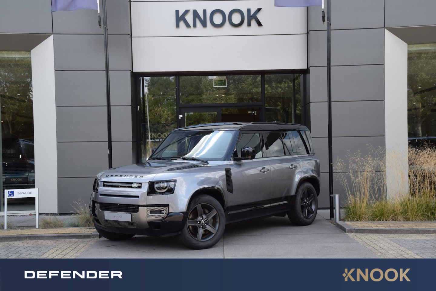 Land Rover Defender 110 - P400e 110 HSE - AutoWereld.nl