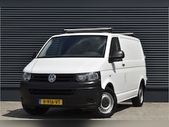 Volkswagen Transporter - 2.0 TDI L1H1 BlueMotion Trekhaak - Navi - Stoelverw