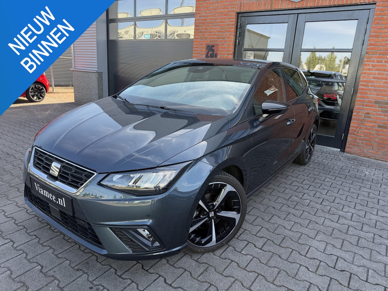 SEAT Ibiza - 1.0 EcoTSI FR Business Connect 1.0 EcoTSI FR Business Connect - AutoWereld.nl