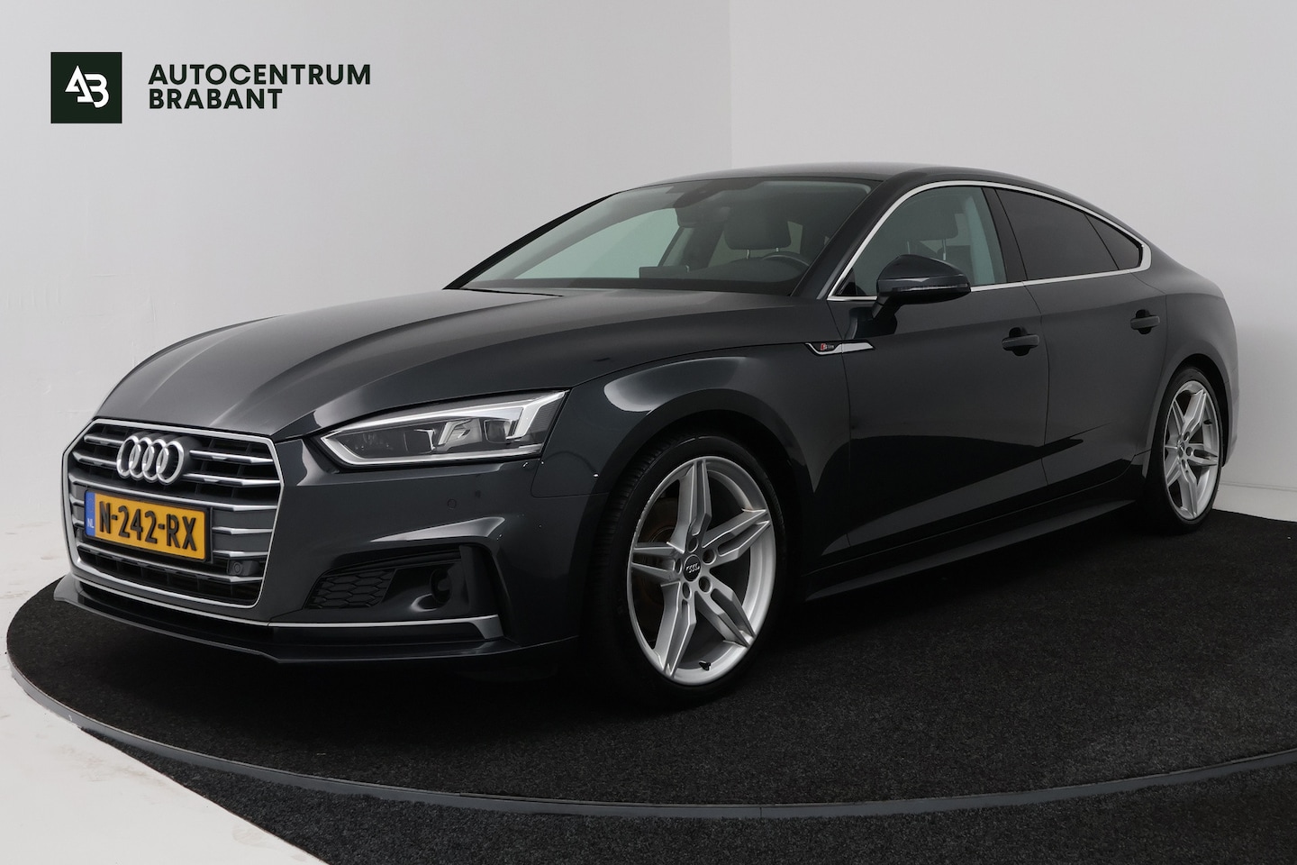 Audi A5 Sportback - 2.0 TFSI Launch Edition (TREKHAAK, STOELVERWARMING/VENTILATIE, CAMERA, CRUISE ADAPTIEF, EL - AutoWereld.nl