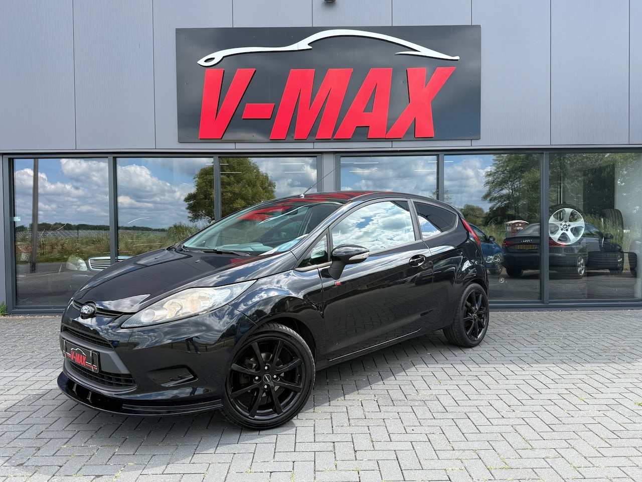 Ford Fiesta - 1.25 Limited Sport Edition Airco Lm Velgen Trekhaak - AutoWereld.nl