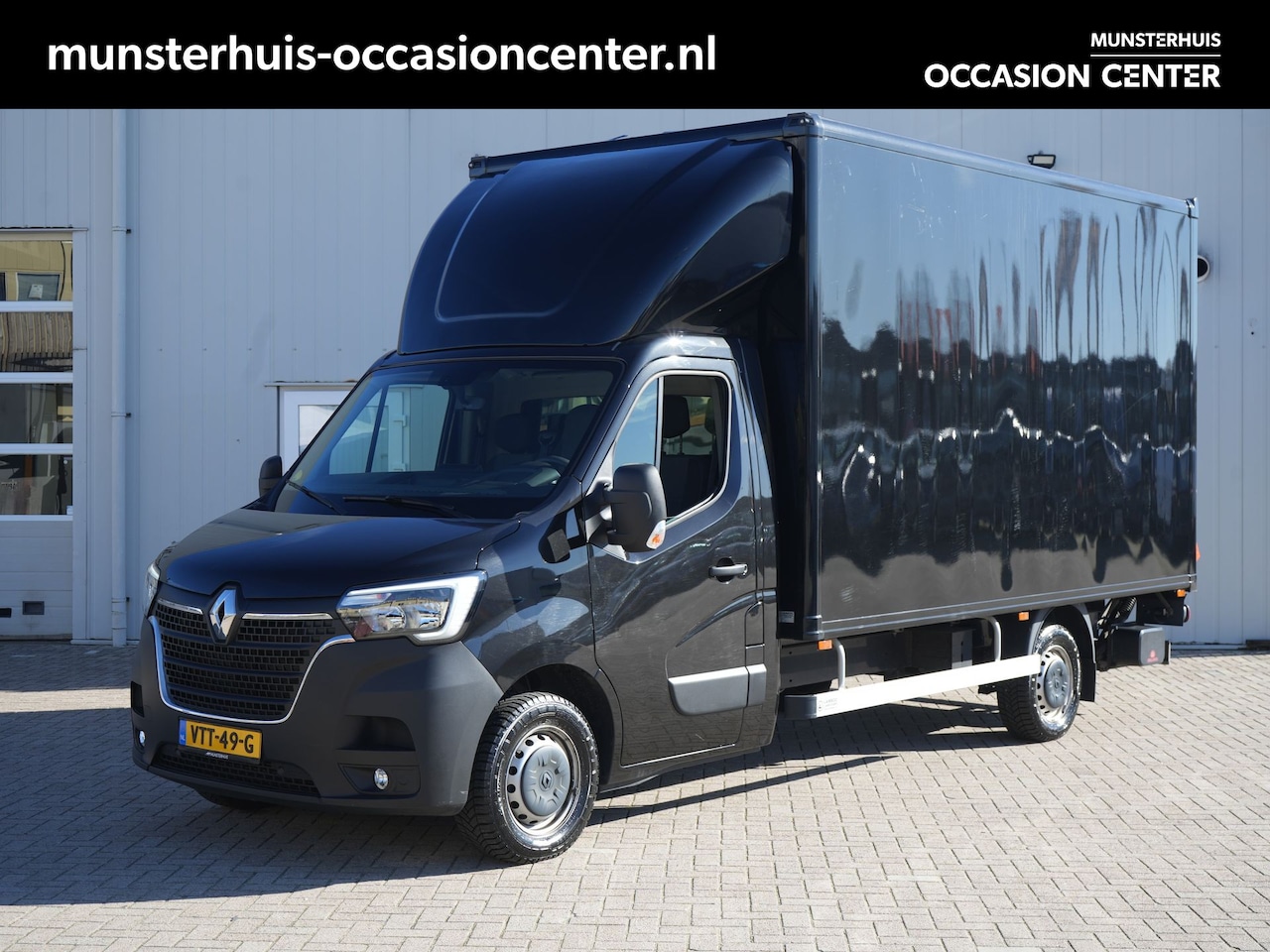 Renault Master - T35 2.3 dCi 165 L3 EL Energy - Bakwagen - All Seasonbanden - Cruise Control - DAB - Dealer - AutoWereld.nl