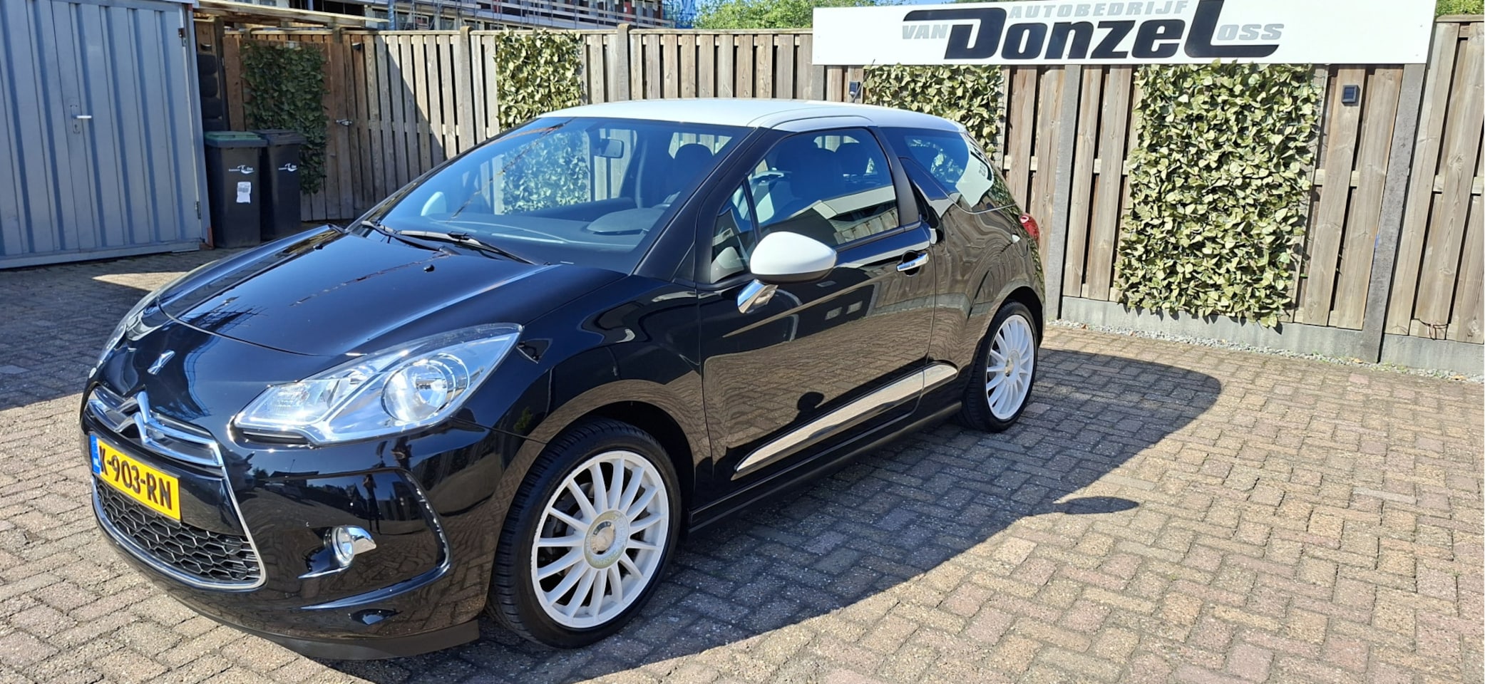 Citroën DS3 - 1.2 PureTech Chic 1.2 PureTech Chic - AutoWereld.nl