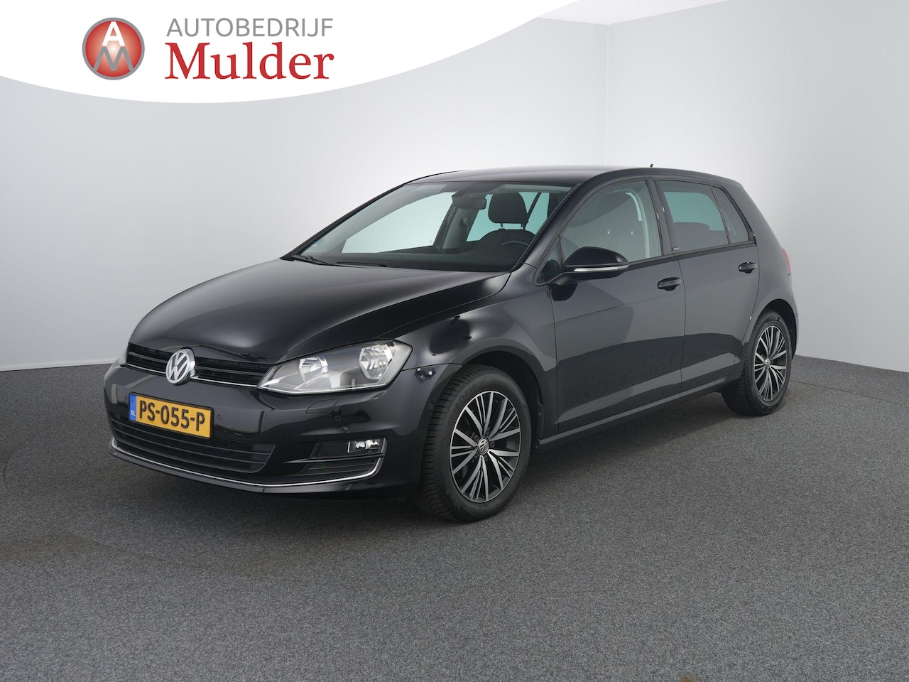Volkswagen Golf - 1.2 TSI Connected Series | Allstar | Stoelverwarming | Trekhaak | Cruise | - AutoWereld.nl