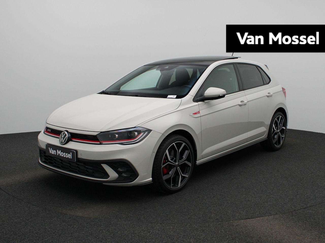 Volkswagen Polo - 2.0 TSI GTI 207 PK Demo | Panoramadak | Navigatie Pro | Stoelverwarming | Achteruitrijcame - AutoWereld.nl