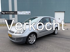 Ford Fiesta - 1.3-8V Champion 70 PK. Zuinige en mooie auto met slechts 127.000 KM Alle keuringen toegest