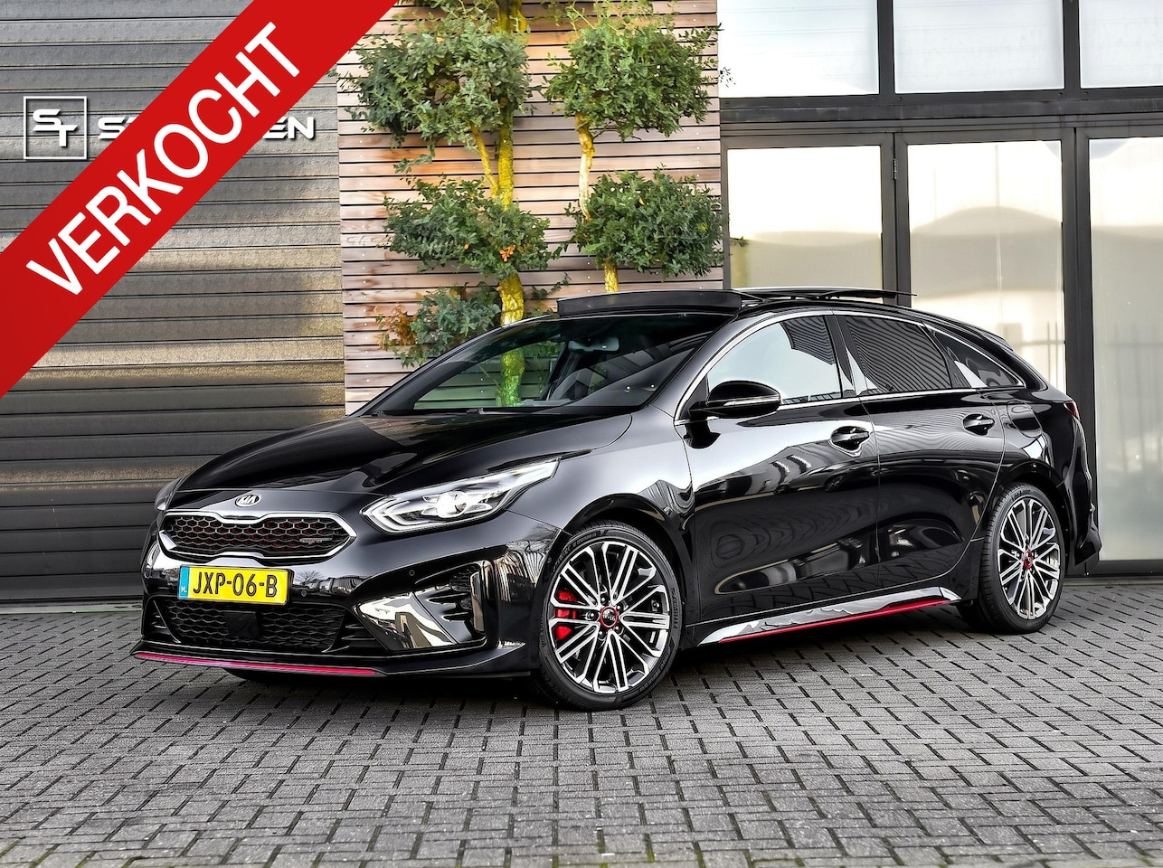 Kia Pro cee'd - 1.6 T-GDI GT Panoramadak Alcantara adaptive cruise Stoelverwarming - AutoWereld.nl