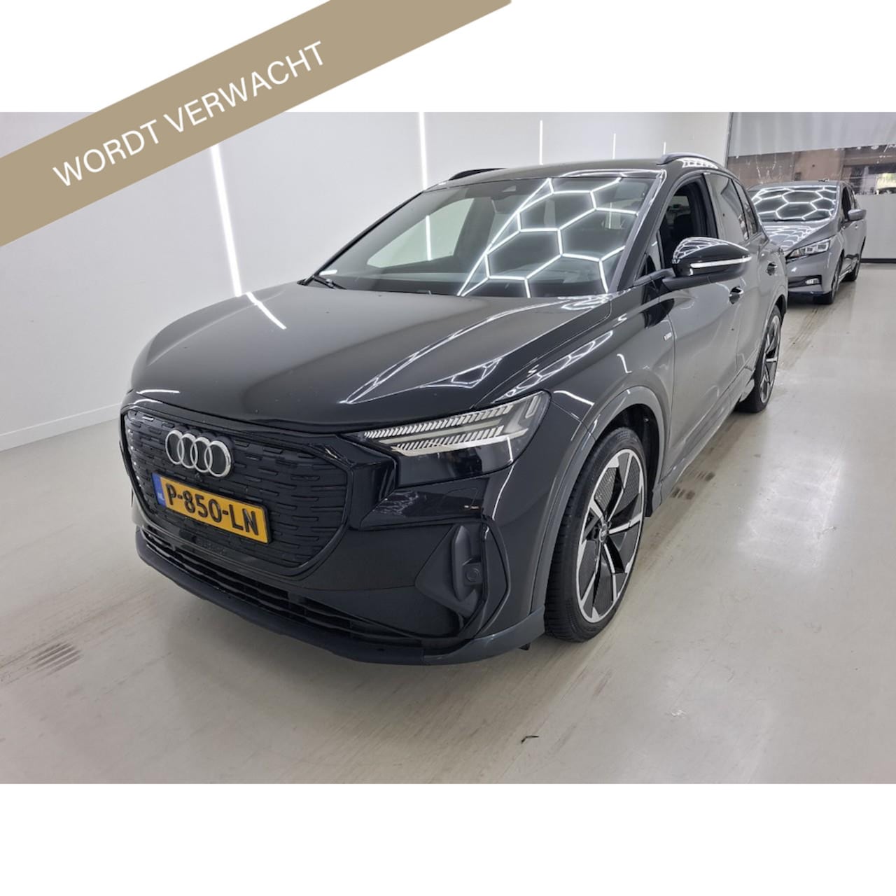 Audi Q4 e-tron - 40 204pk SOH 93,7% S-Line Competition 77 kWh - AutoWereld.nl