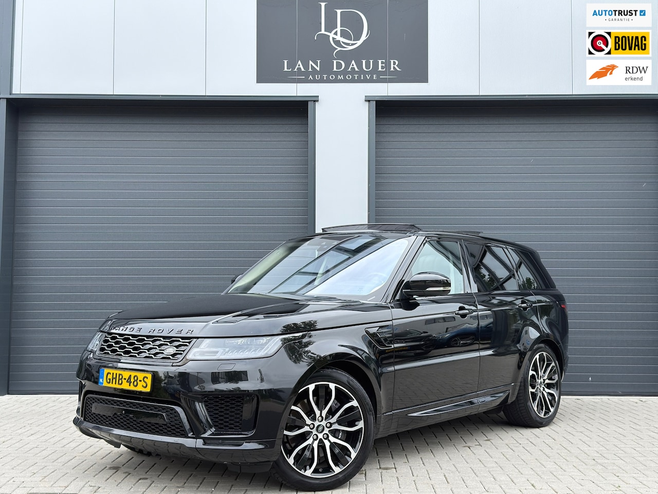 Land Rover Range Rover Sport - P400e Autobiography BTW / Dynamic / Luchtvering / 360 Camera / Schuifdak / Black - AutoWereld.nl