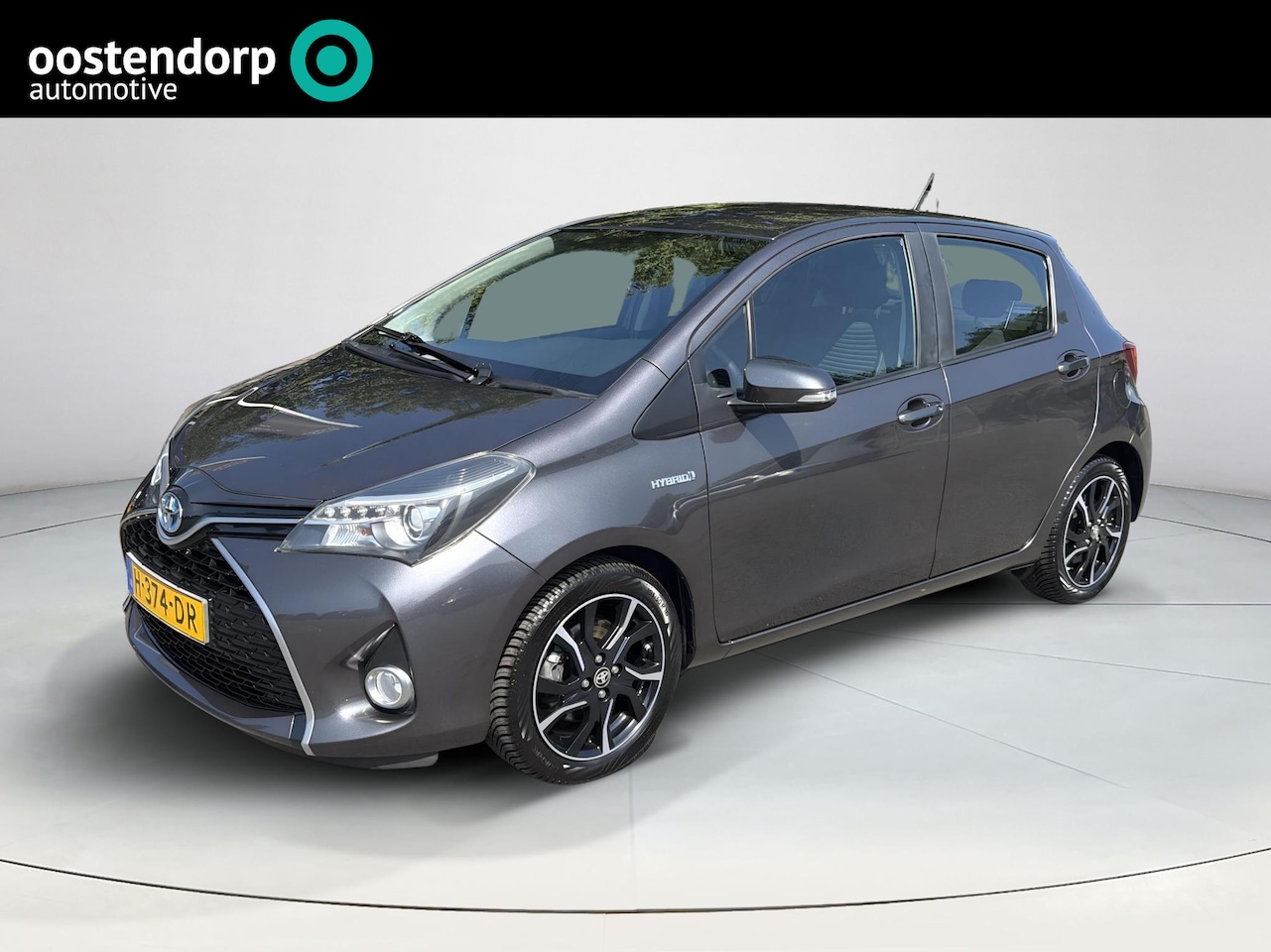Toyota Yaris - 1.5 Hybrid Orange Sport | Achteruitrijcamera | Navigatie | Cruise control | - AutoWereld.nl
