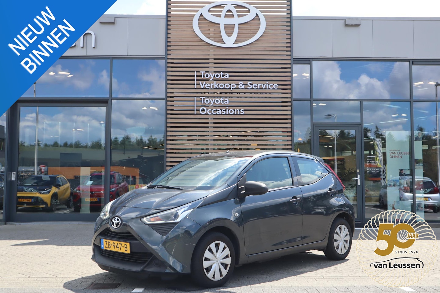 Toyota Aygo X - 5-DEURS FIETSENDRAGER-TREKHAAK RADIO 1e EIGENAAR NL-AUTO - AutoWereld.nl