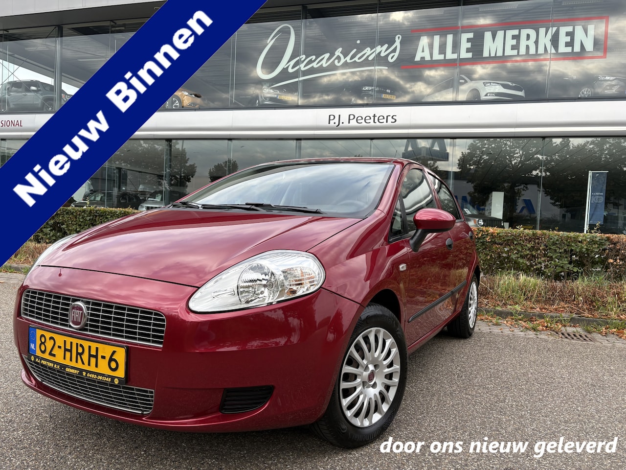 Fiat Grande Punto - 1.4 Active Radio/Cd speler - Licht metalen velgen 15 inch - Elektrische ramen - Centrale v - AutoWereld.nl