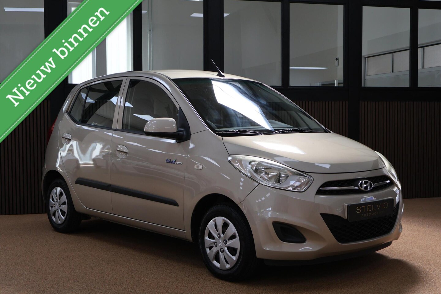 Hyundai i10 - 1.0 i-Drive Cool 104.727 km | Zuinig & Betr.baar - AutoWereld.nl