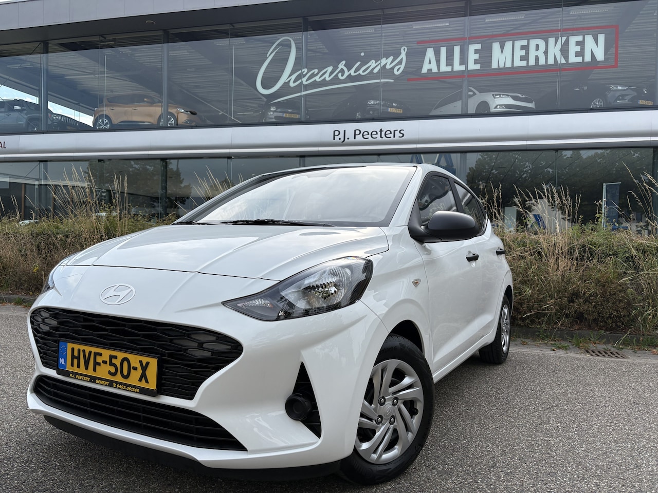Hyundai i10 - 1.0 Comfort Achteruitrijcamera - Airco - Navigatie - Parkeersensoren achter - Cruise contr - AutoWereld.nl