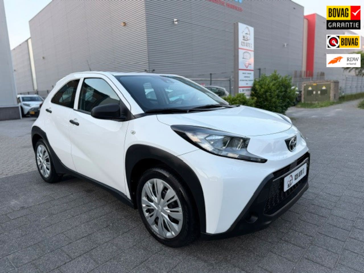 Toyota Aygo X - 1.0 VVT-i MT|NAP|Airco|Cruise contr|Lijn assist - AutoWereld.nl