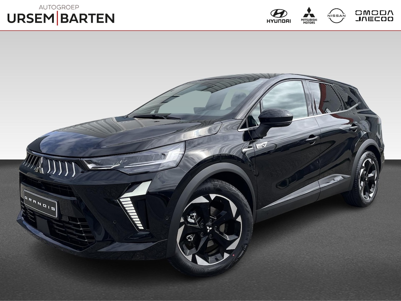 Mitsubishi Grandis - 1.8 HEV First Edition | Cruise control adaptief met Stop&Go en stuurhulp | Elektrisch bedi - AutoWereld.nl
