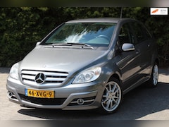 Mercedes-Benz B-klasse - 180 CDI Business Class 110PK | Trekhaak | Parkeersensoren | Airco | Stoelverwarming
