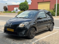 Renault Twingo - 1.2 Benzine 75PK Dynamique Pano Airco Bluetooth