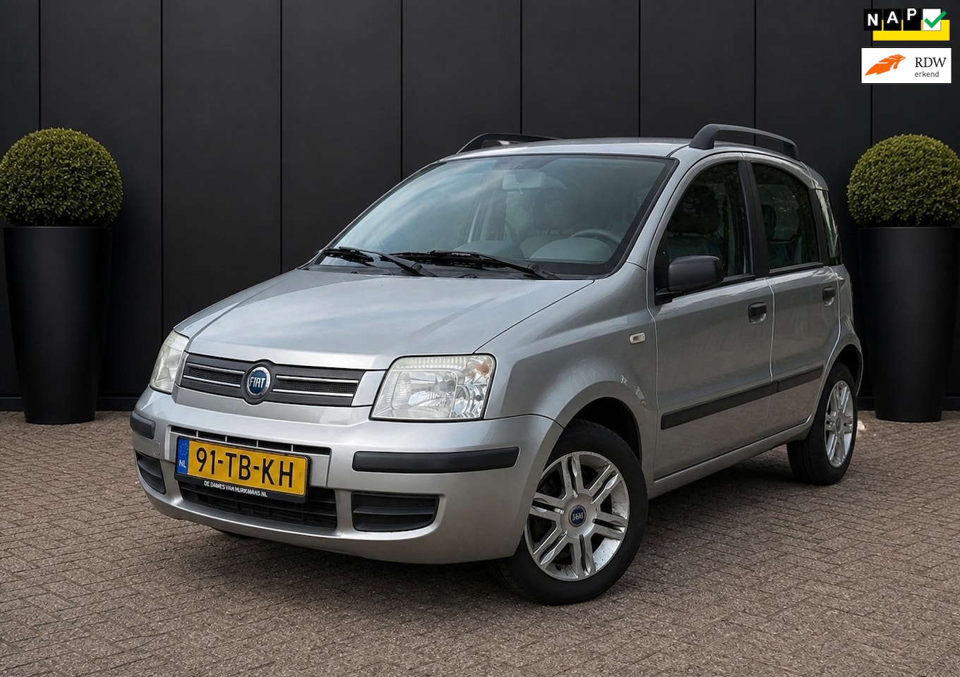 Fiat Panda - 1.2 Navigator CLIMA VELGEN NIEUWE APK NAP - AutoWereld.nl