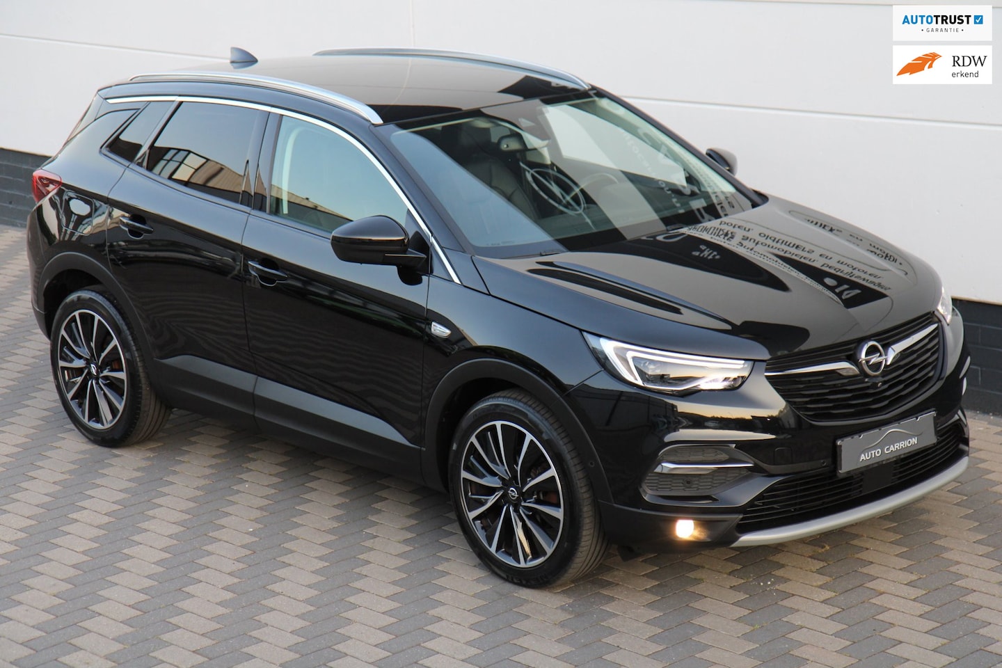 Opel Grandland X - 1.2 Turbo Ultimate Carplay Stoelkoeling !! - AutoWereld.nl