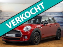 MINI 5-Deurs - 1.5 Cooper, NAP, stoelverw. Blazing red