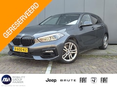 BMW 1-serie - 118i High Executive | Apple Carplay | Stoelverwarming | Navigatie