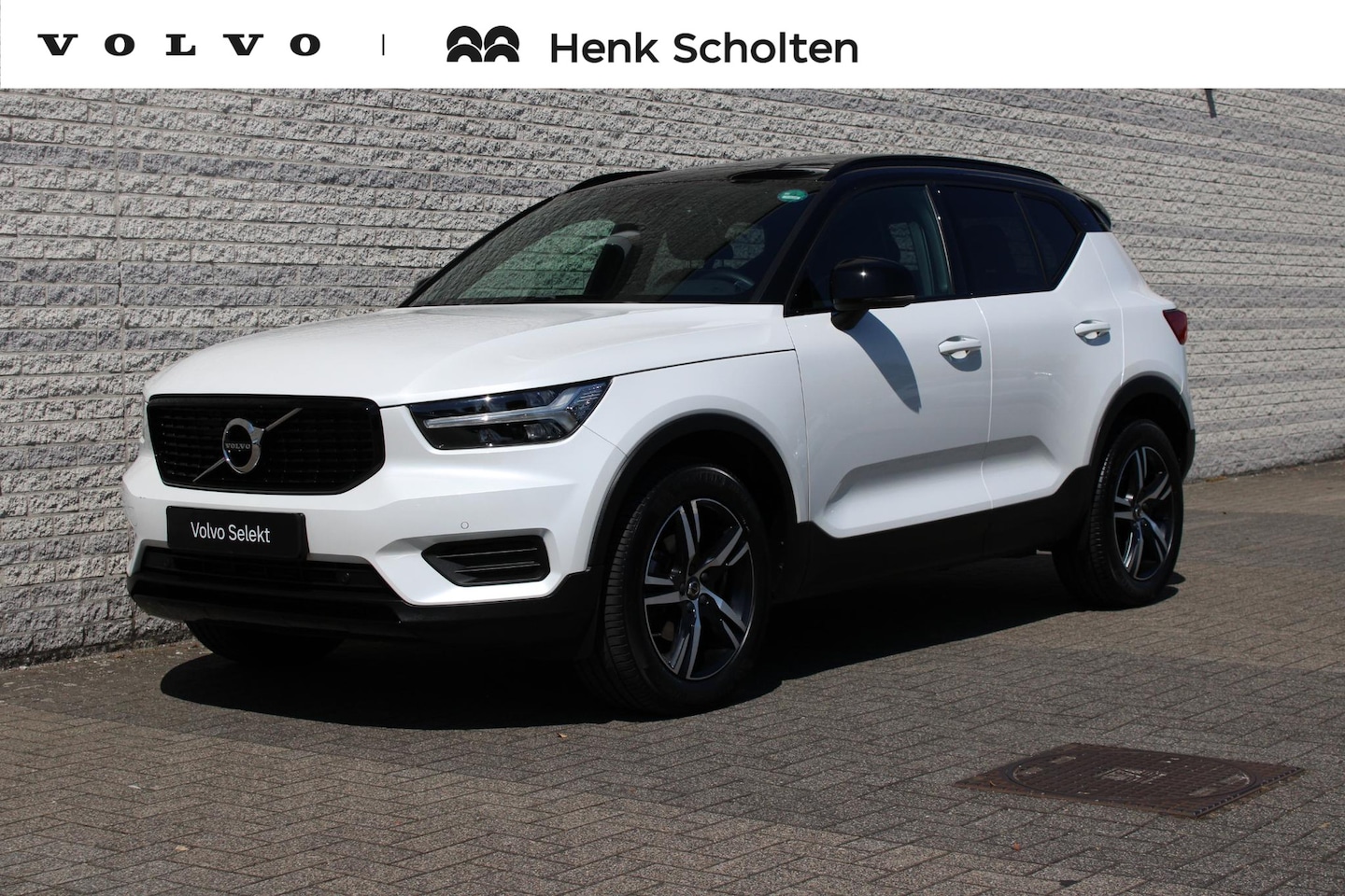 Volvo XC40 - 1.5 T2 R-Design | Apple Carplay & Android Auto | Audio installatie | Bandenspanningscontro - AutoWereld.nl