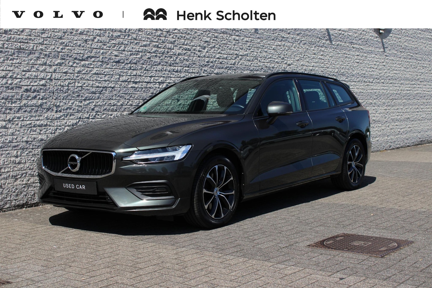 Volvo V60 - 2.0 B3 Momentum Advantage | Achteropkomend verkeer waarschuwing | Apple Carplay & Android - AutoWereld.nl