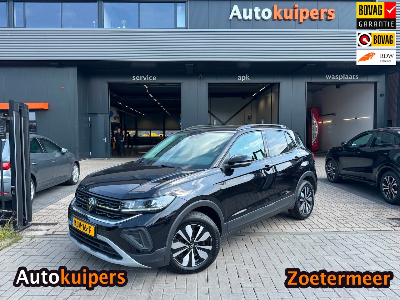 Volkswagen T-Cross - 1.5 TSI R-Line Edition | Met o.a. AppleCarPlay/AndroidAuto, achteruitrijcamera, navigatie - AutoWereld.nl