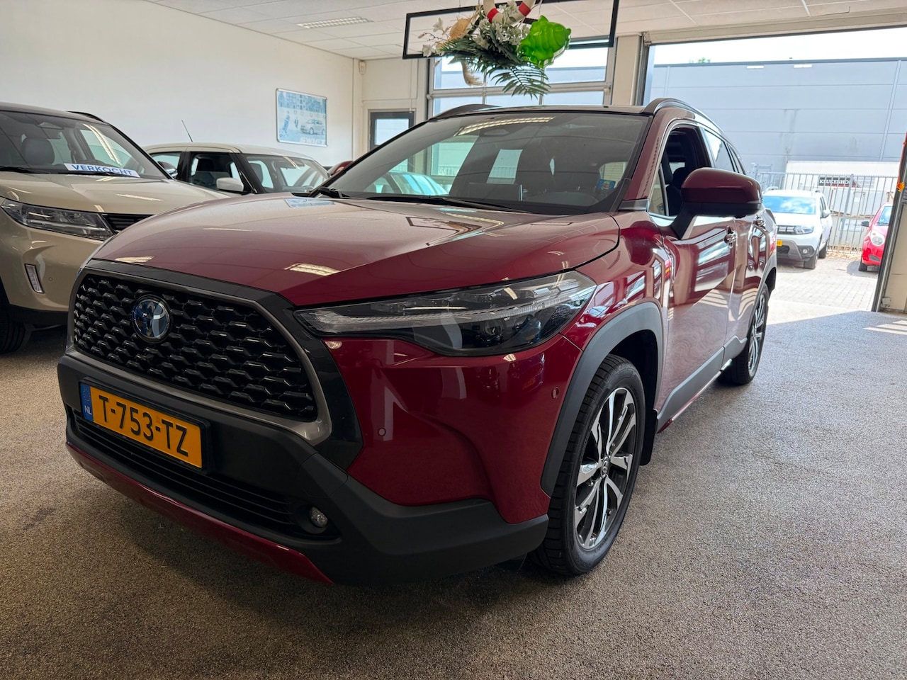 Toyota Corolla Cross - 2.0 High Power Hybrid Launch Edition | Panorama-dak| Carplay - AutoWereld.nl