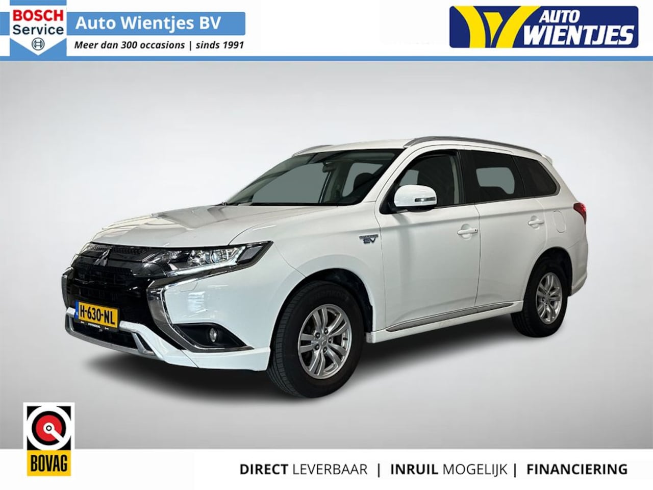 Mitsubishi Outlander - 2.4 PHEV | Pure 4WD | Camera | Carplay | Trekhaak - AutoWereld.nl