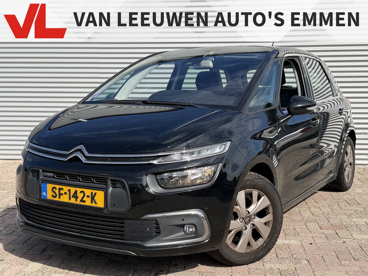 Citroën C4 Picasso - 1.2 PureTech Shine | Nieuw Binnen! | Stoelverwarming | Camera | Trekhaak - AutoWereld.nl