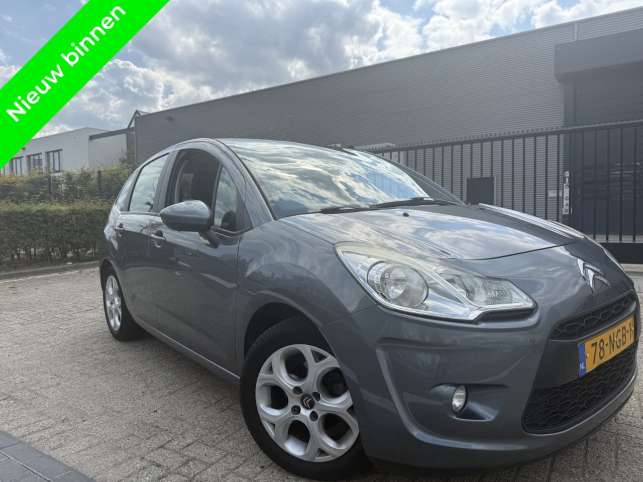 Citroën C3 - 1.4 L. Business Clima|Pano|Sensoren - AutoWereld.nl