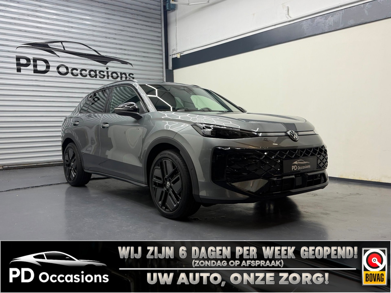 Volkswagen T-Roc - 1.5 eTsi R-Line Edition - Nieuwe model - Camera - IQ Lights - ACC - - AutoWereld.nl