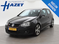 Volkswagen Golf - 2.0 TFSI GTI 200 PK HANDGESCHAKELD + APPLE CARPLAY | LEDER | SPORTSTOELEN | STOELVERW