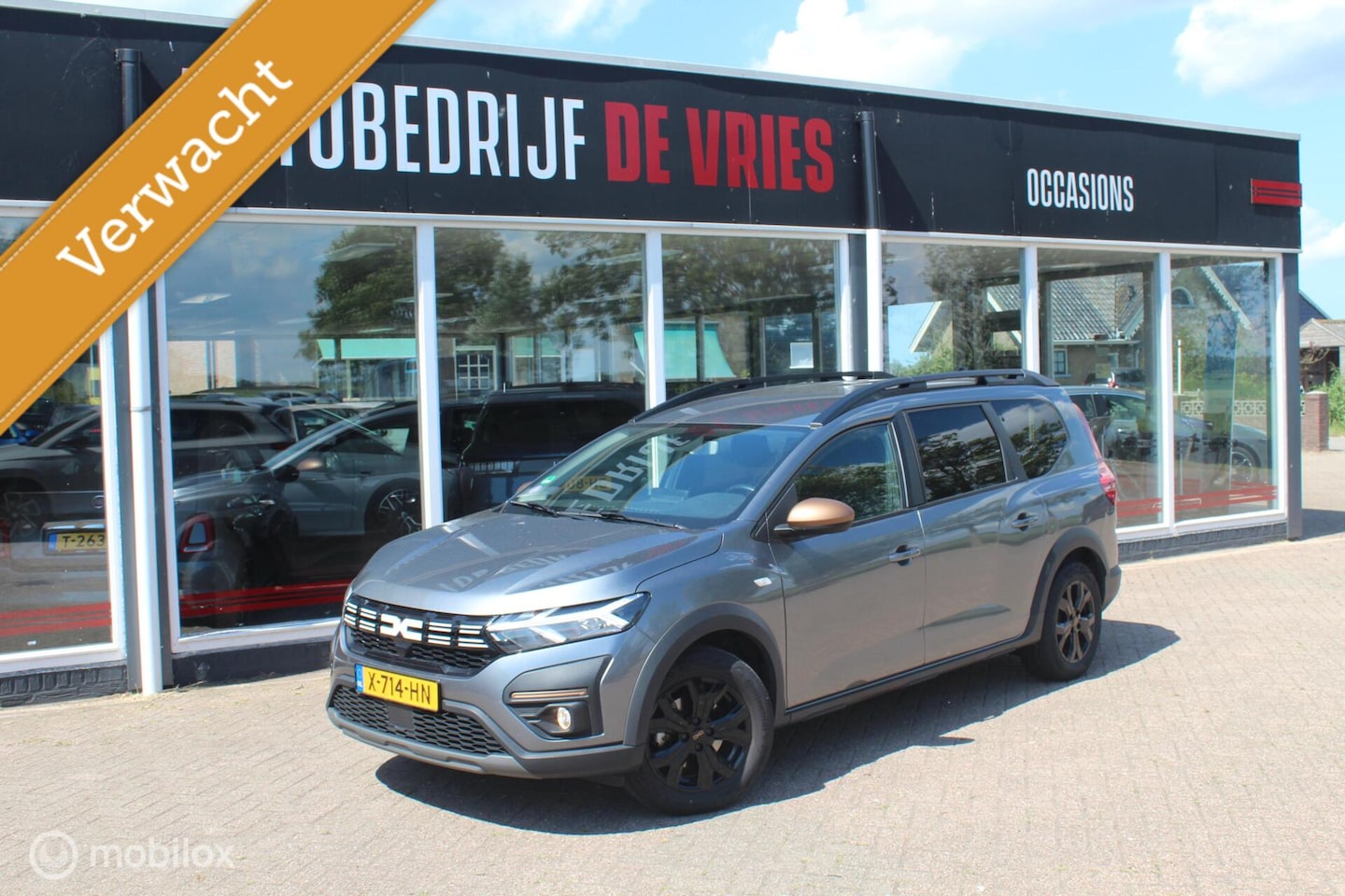 Dacia Jogger - 1.6 Hybrid 140 Extreme 7P. LED/Camera/Trekhaak - AutoWereld.nl
