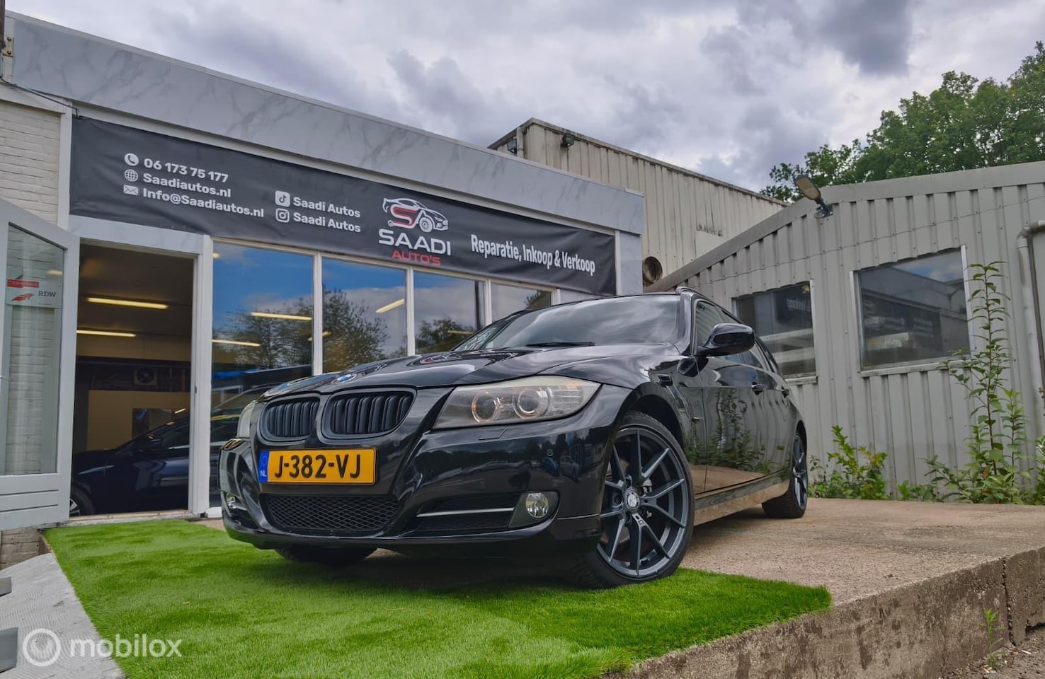 BMW 3-serie Touring - 320i High Executive 320i High Executive - AutoWereld.nl