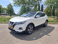 Nissan Qashqai - 1.2 N-Connecta Automaat
